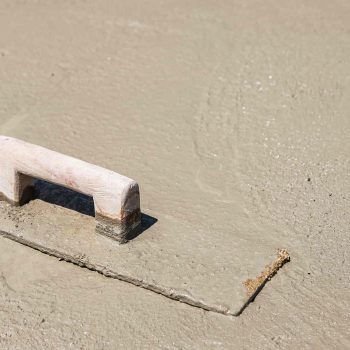 Concrete-trowel